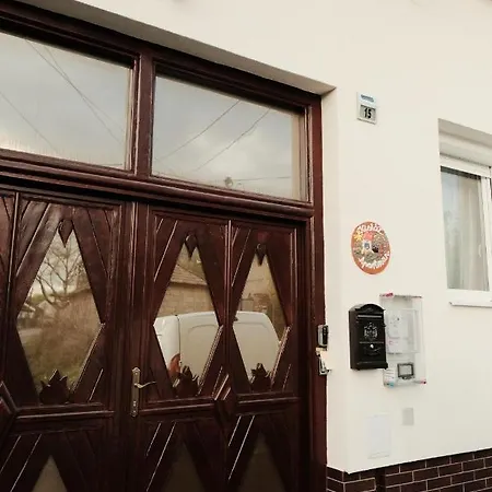 Kishaz Apartmán Eger