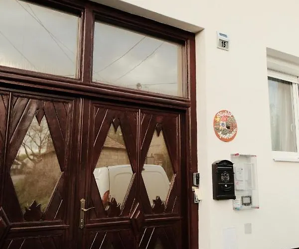 Kishaz Apartment Eger